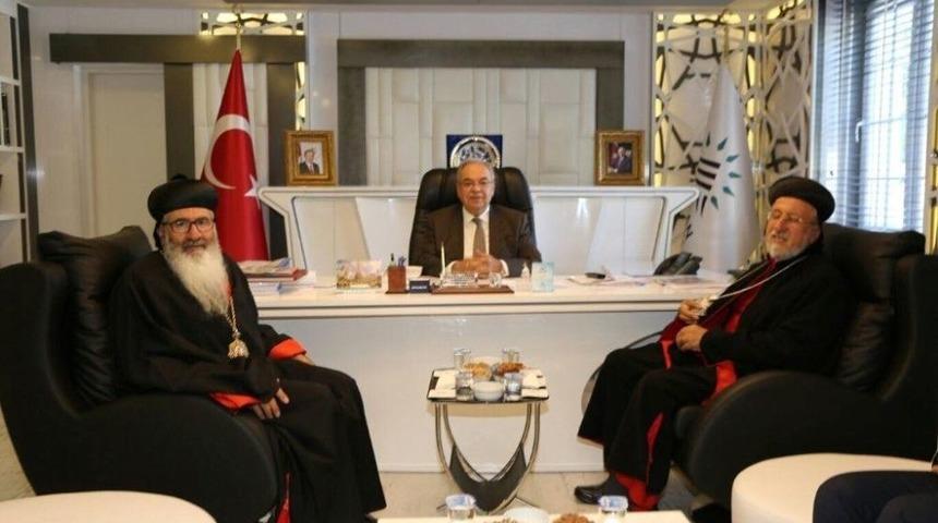 Metropolitlerden Başkan Kutlu&rsquo;ya Ziyaret