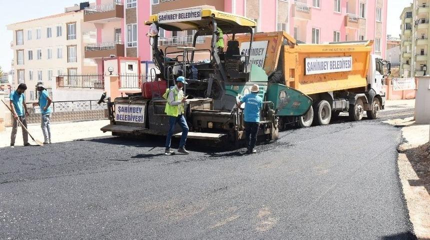 Şahinbey&rsquo;de Asfalt &Ccedil;alışmaları T&uuml;m Hızıyla Devam Ediyor