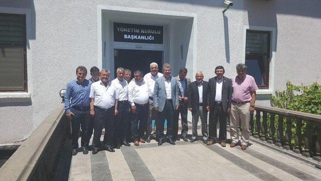 Ziraat Odaları İl Koordinasyon Kurulu Şeker Fabrikasını Ziyaret Etti