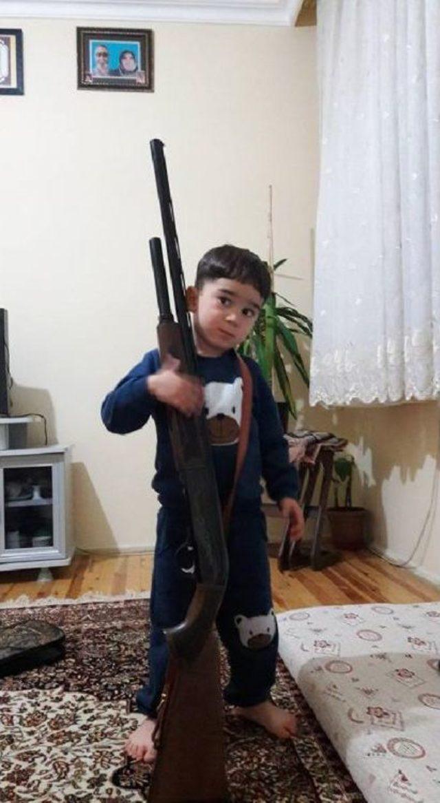 Kuzeni Tarafından Vurulan 4 Yaşındaki Şenol, Yaşama D&ouml;nd&uuml;r&uuml;ld&uuml; 1