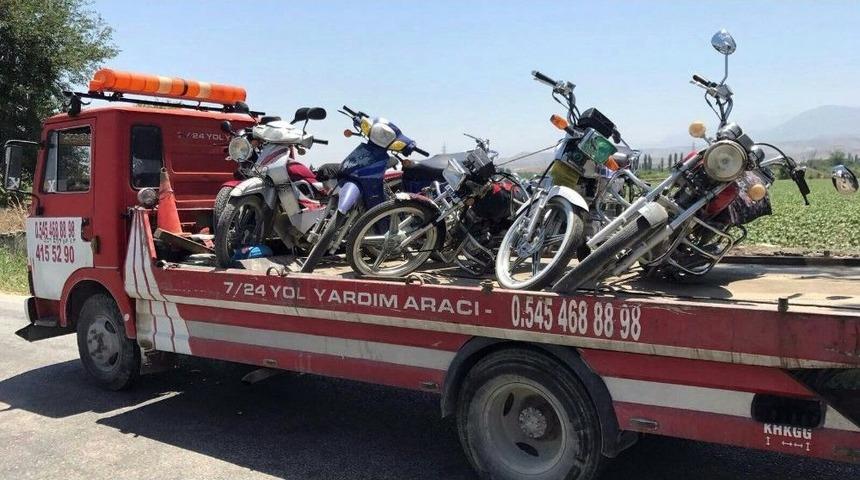 Denizli&rsquo;de 102 Motosiklet S&uuml;r&uuml;c&uuml;s&uuml;ne 96 Bin 675 Tl Ceza Yazıldı