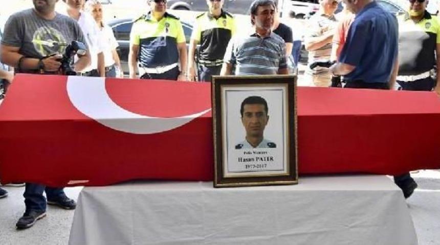 Kontrol Noktasında Kalp Krizi Ge&ccedil;iren Polis Şehit Oldu (2)