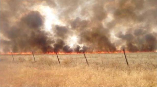 Suriye Sınırındaki Mayınlı Alanda Yangın 1