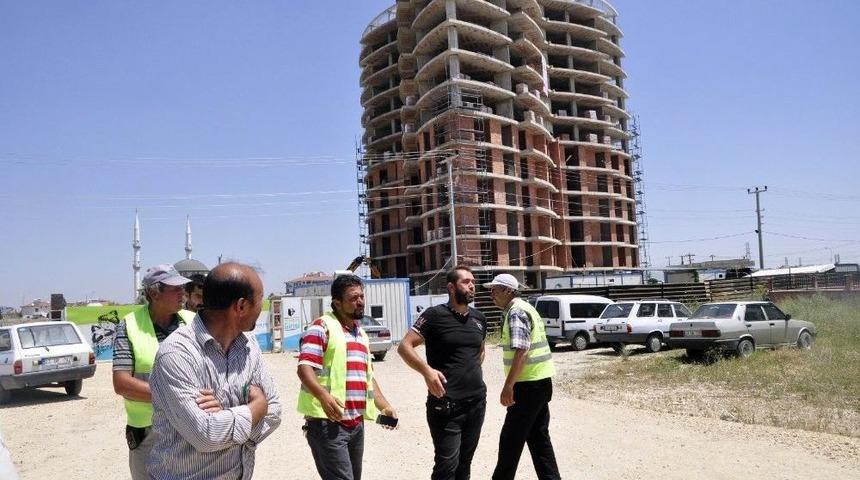 İnşaat İş&ccedil;ileri &Ouml;denmeyen Alacakları İ&ccedil;in Eylem Yaptı
