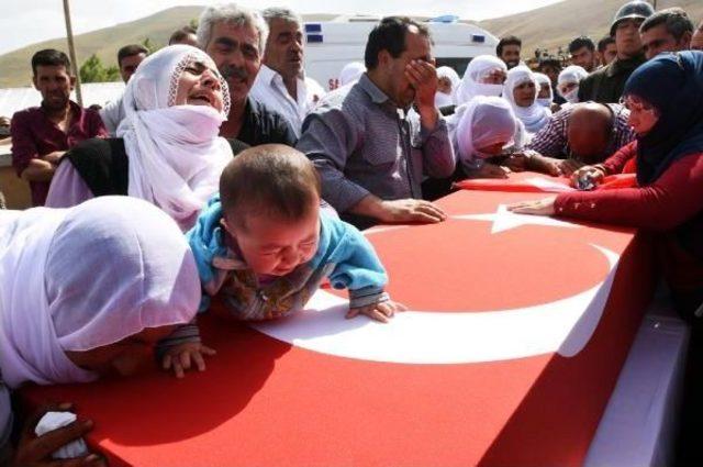 Van'da Pkk'dan Bombalı Tuzak; 1 Korucu Şehit, 1 Korucu Yaralı (2)