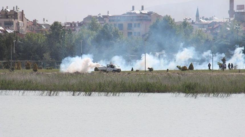Beyşehir Belediyesi, İl&ccedil;enin Her Noktasında Sinekle M&uuml;cadele Ediyor