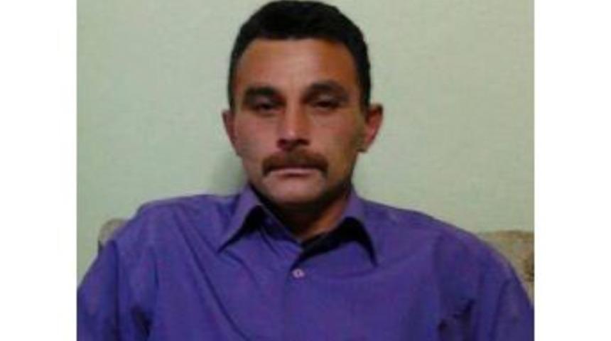 İncir Ağacına Kendini Astı