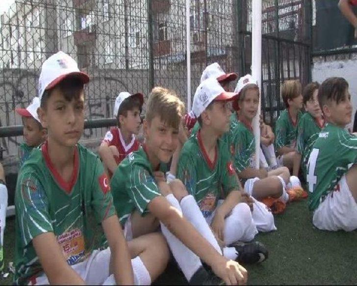 Bayrampaşa'da 15 Temmuz Minikler Turnuvası G3