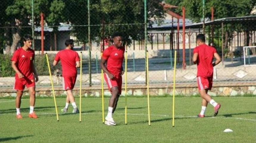 Yeni Malatyaspor Bolu Kampında G&uuml;&ccedil; Depoluyor&nbsp;