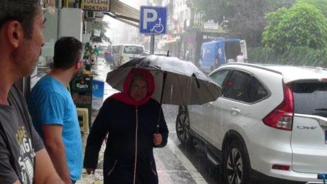 Edirne'de Dolu Ve Sağanak Yağmur