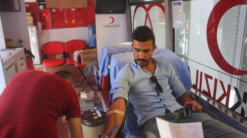 Ağrı&rsquo;da Kan Bağışı Kampanyası