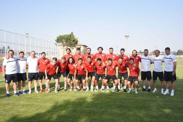 Balıkesirspor Top Başı Yaptı