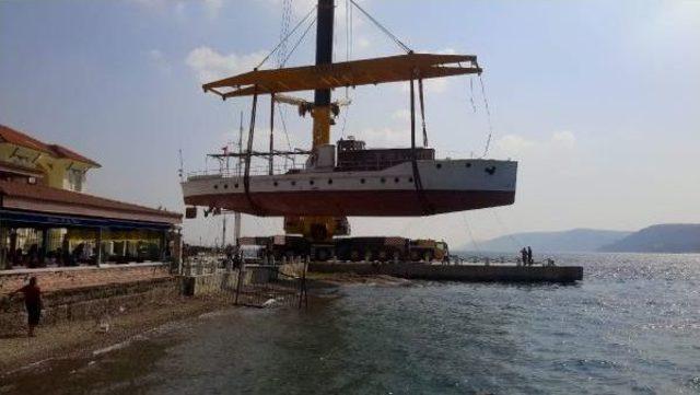 Atatürk'ün Gezi Teknesi M/g Acar Çanakkale'de 