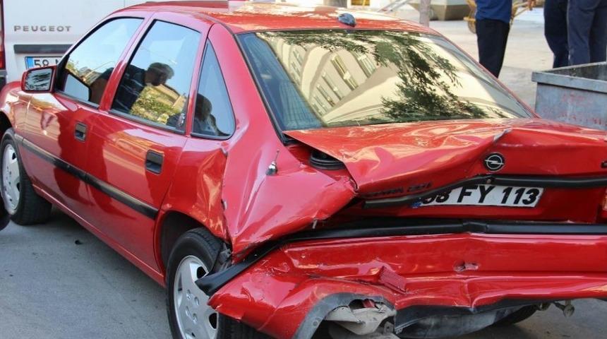 Alkoll&uuml; S&uuml;r&uuml;c&uuml; Ortalığı Birbirine Kattı