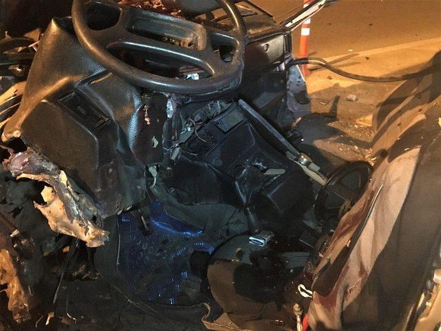 Bursa&rsquo;da Trafik Kazası; 1 &Ouml;l&uuml; 2