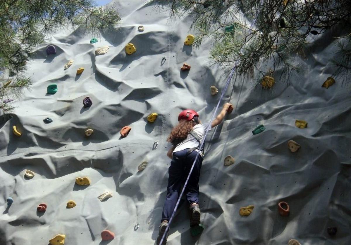 Yaz Geldi &Ccedil;ocuklar Kampa Girdi