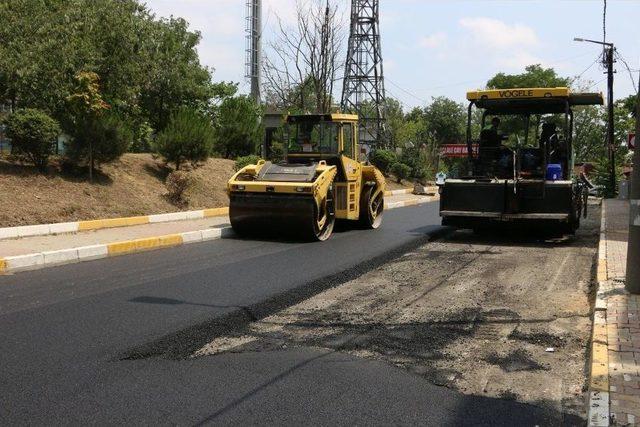 Eyüp’te Asfaltlar Yenileniyor