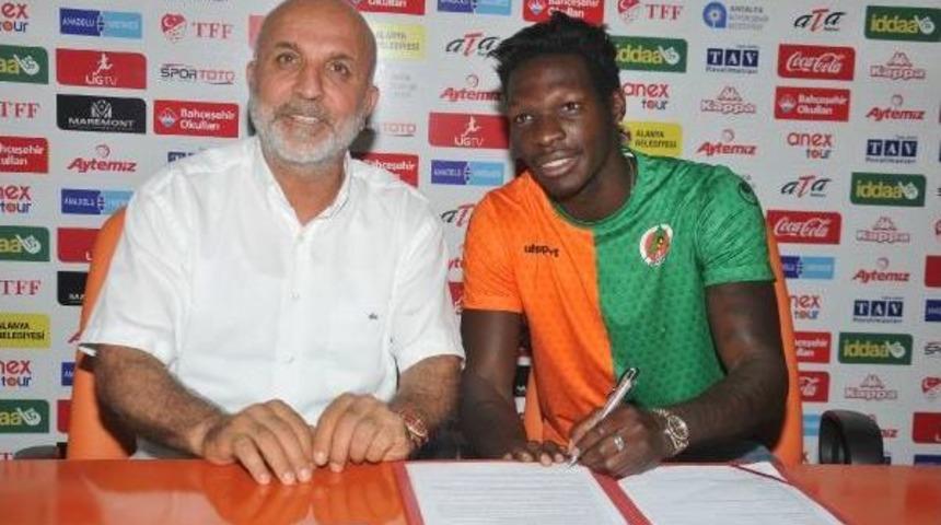 Alanyaspor'da N'sakala Imzaladı