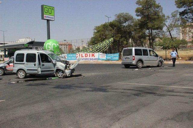 Şanlıurfa’da Trafik Kazası: 3 Yaralı