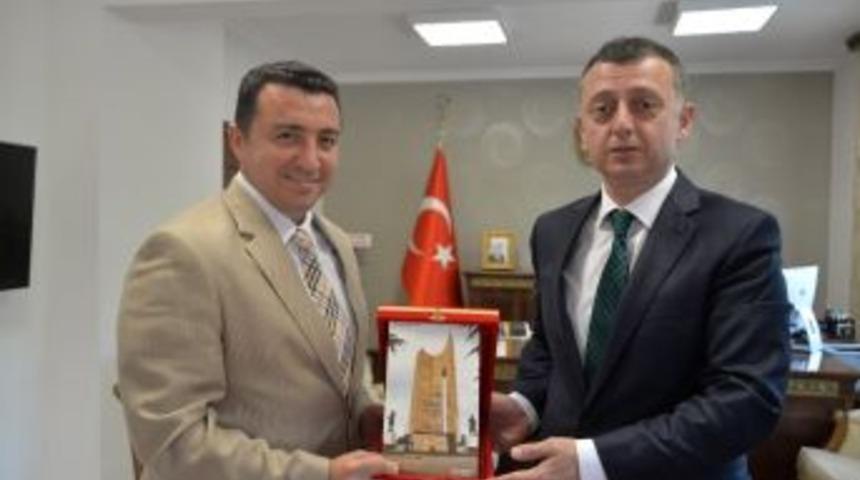 Başkan Bakıcı&rsquo;dan Bilecik Valisi Do&ccedil;. Dr. Tahir B&uuml;y&uuml;kakın&rsquo;a Ziyaret