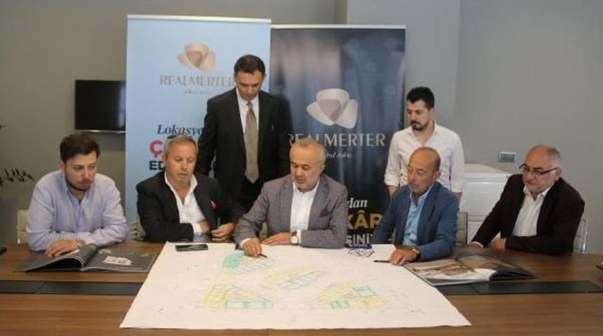 Tekstil Sekt&ouml;r&uuml;n&uuml; Bir Araya Getiren Toptan Avm Real Merter