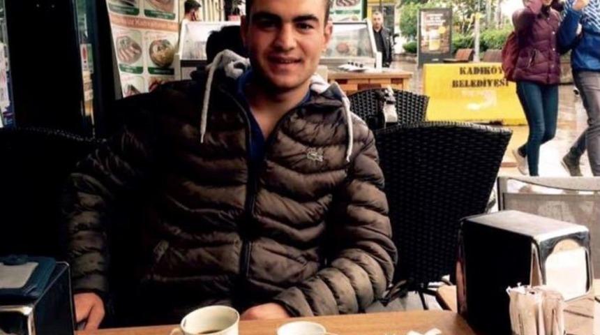 Askerden İzne Gelen Gen&ccedil; Trafik Kazasında &Ouml;ld&uuml;