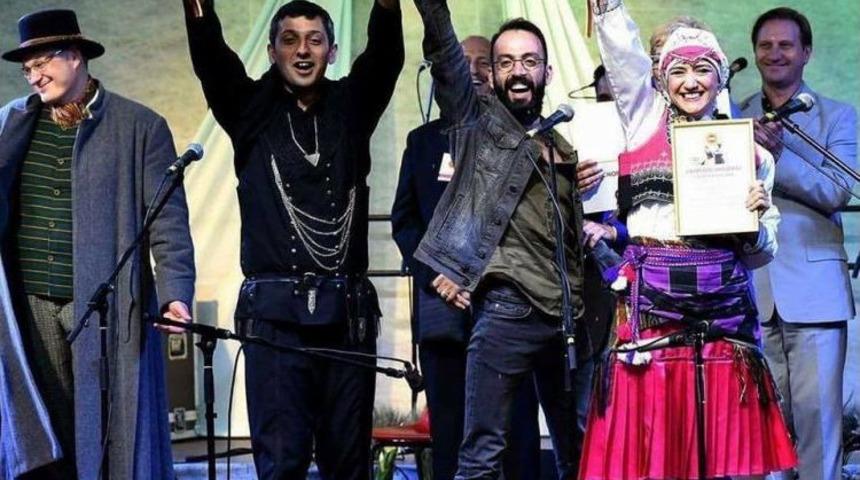 B&uuml;y&uuml;k&ccedil;ekmeceli Dans Grubu D&uuml;nya Şampiyonu Oldu