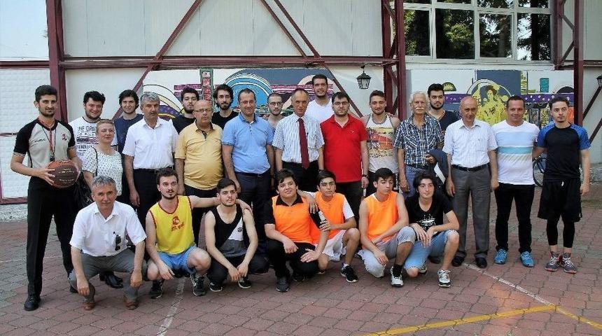 Festival M&uuml;sabakaları Başladı