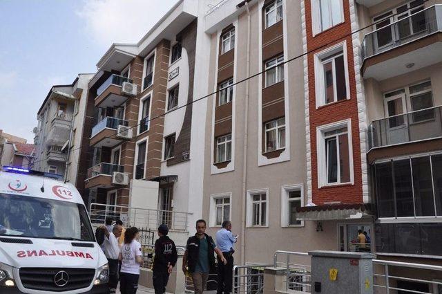 2 Yaşındaki Suriye Uyruklu Bebek 4. Kattan Düşerek Öldü