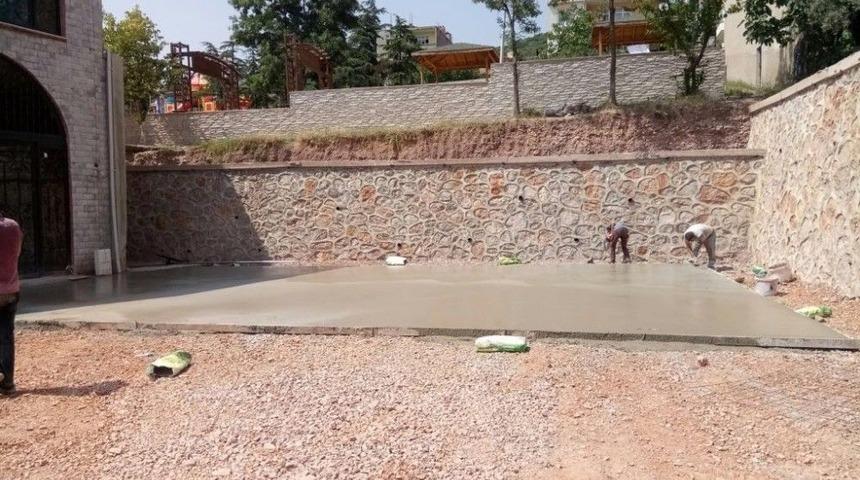 &Ouml;mer Halisdemir Parkı&rsquo;na Kafeterya