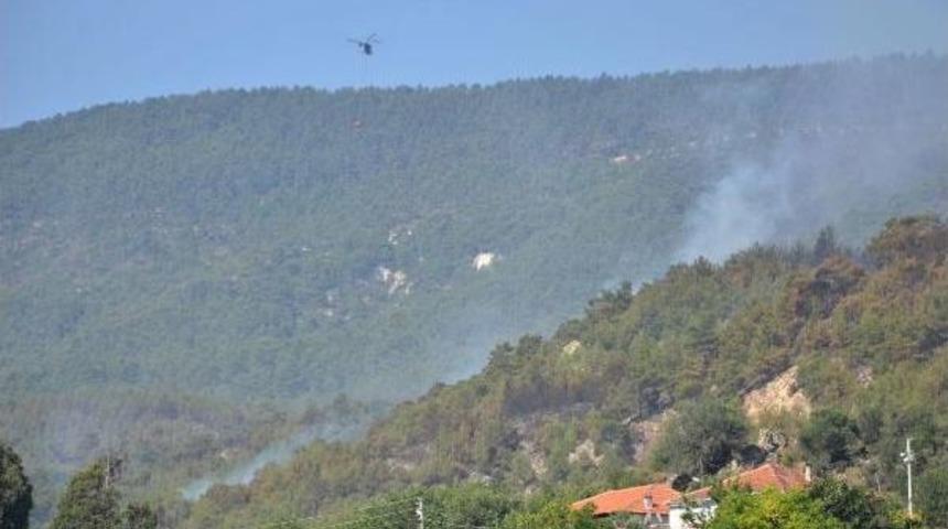 Denizli'deki Orman Yangında S&ouml;nd&uuml;rme &Ccedil;alışmaları S&uuml;r&uuml;yor
