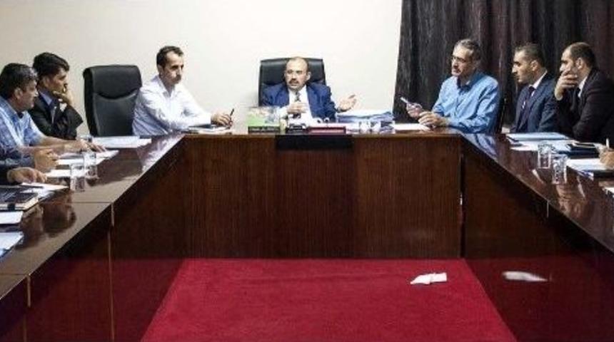 Belediye Başkan Vekili Ustaoğlu Birim Amirlerinden Brifing Aldı