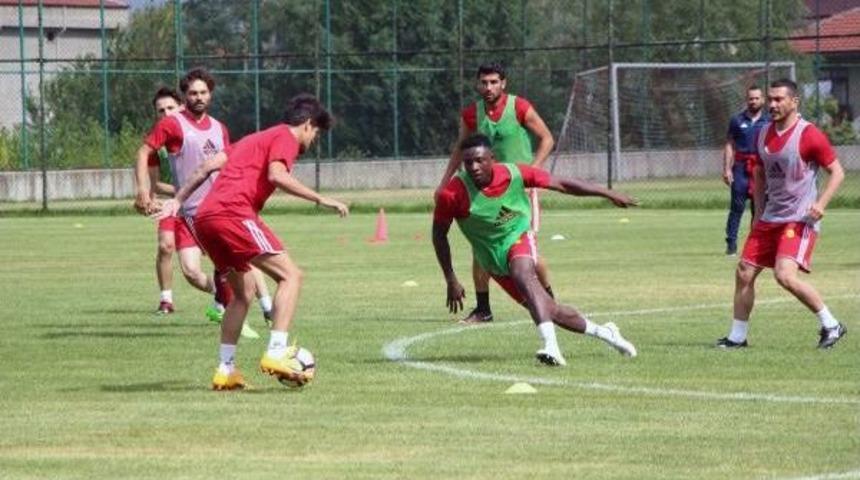 Evkur Yeni Malatyaspor Kondisyon Arttırıyor