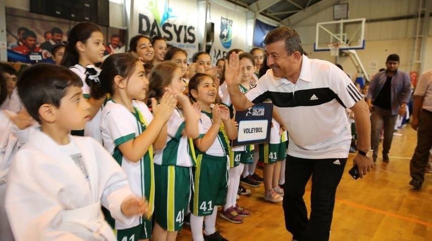 Darıca Yaz Spor Okulları Başladı