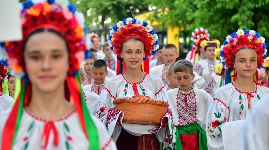 7 &Uuml;lke 7 B&ouml;lge &Uuml;nye&rsquo;de Buluştu