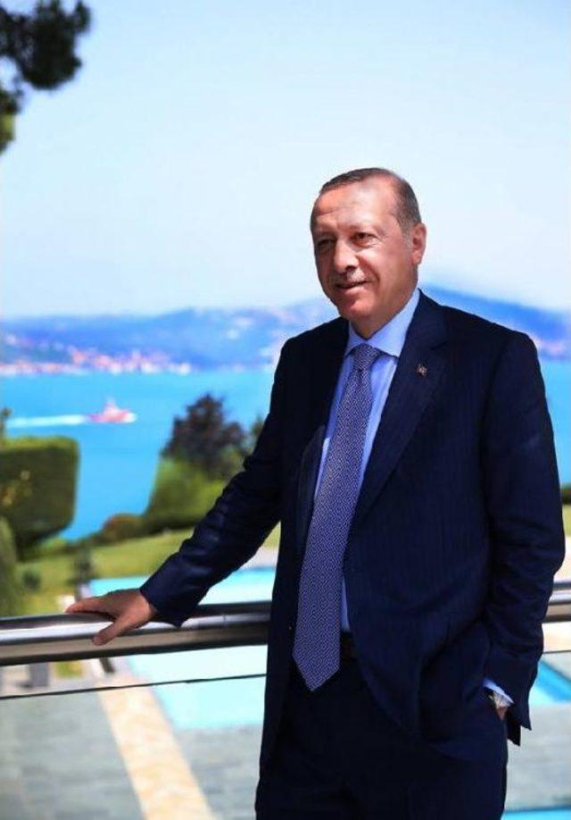 Cumhurbaşkanı Erdoğan'dan Özel Fotoğraflar Binlerce Beğeni Aldı