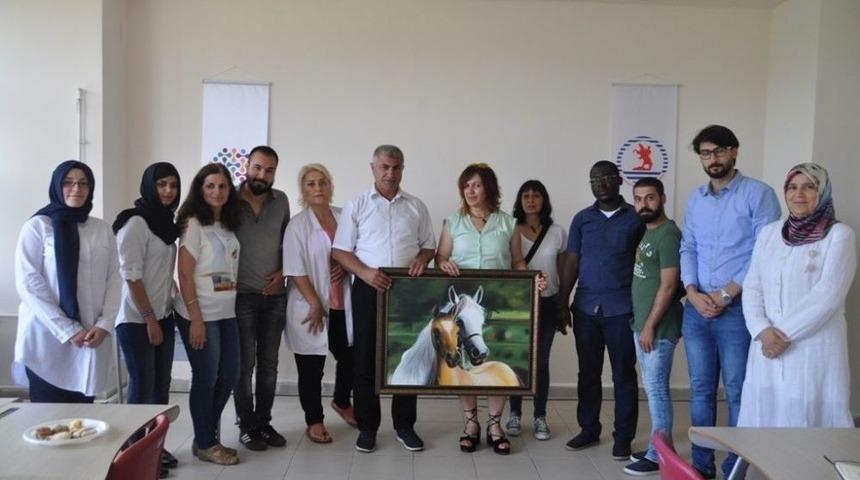 &Ccedil;okk&uuml;lt&uuml;rl&uuml;l&uuml;k Ve El Sanatları At&ouml;lyesi A&ccedil;ıldı