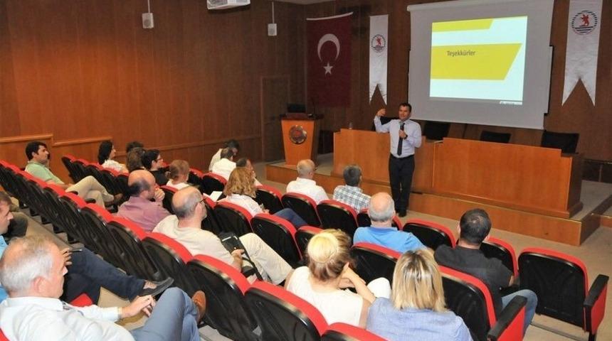 İnovatif &Uuml;niversite Olma Yolunda Tecr&uuml;be Paylaşımı