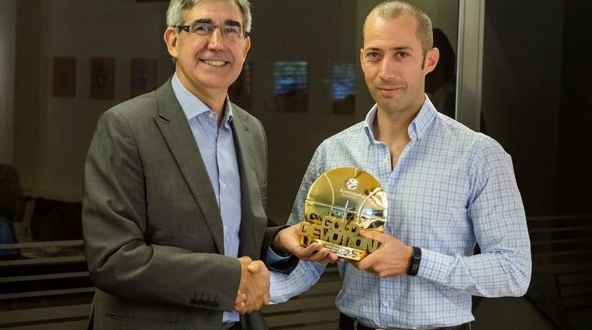 Anadolu Efes&rsquo;e Euroleague&rsquo;den &Ouml;d&uuml;l