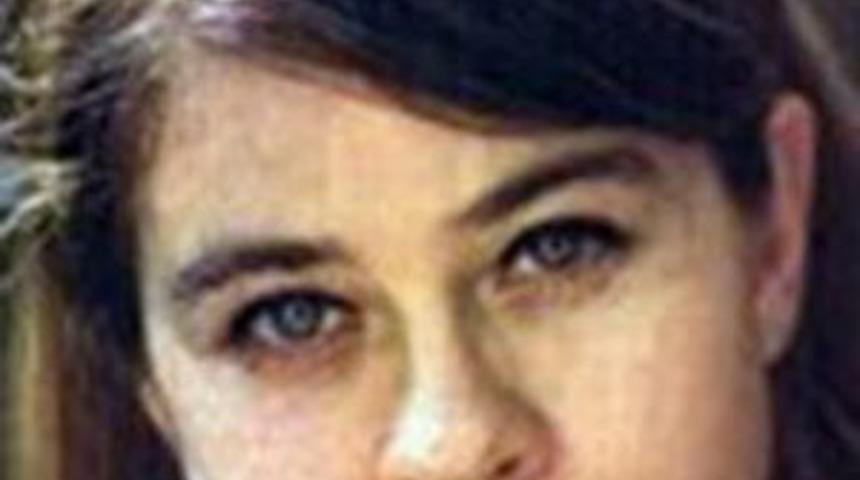 Cihangir&rsquo;de Y&uuml;ksekten D&uuml;şen &Uuml;nl&uuml; Ressamın Eşi &Ouml;ld&uuml;