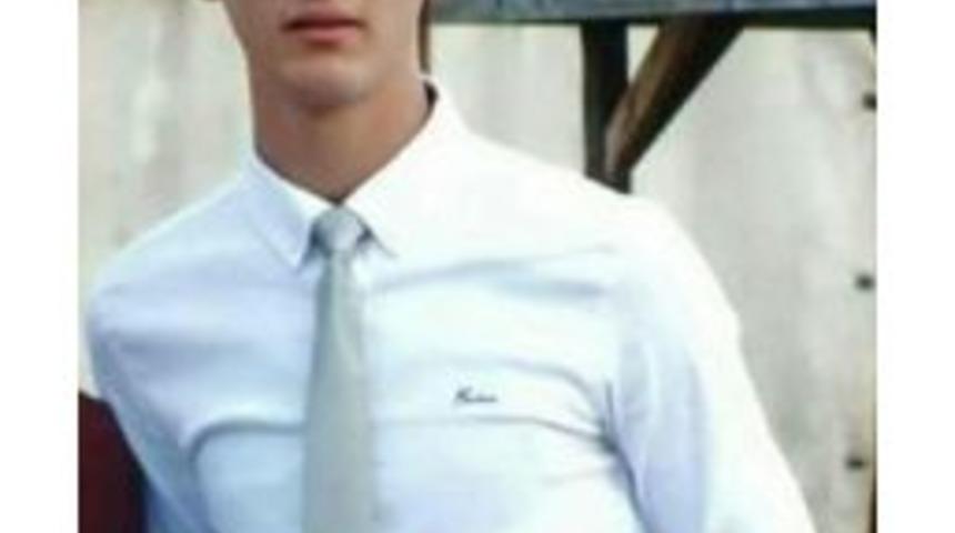 &Uuml;niversite Masrafını Karşılamak I&ccedil;in &Ccedil;alıştığı Inşaattan D&uuml;ş&uuml;p &Ouml;ld&uuml;