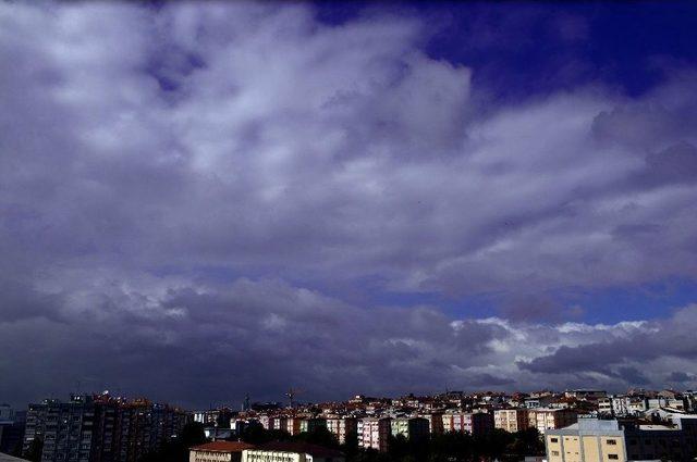 İstanbul’da Hava Mevsim Normallerine Geriledi