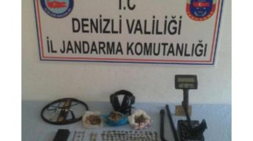 Evinde Roma Ve Bizans Dönemine Ait 310 Sikke Ele Geçirildi