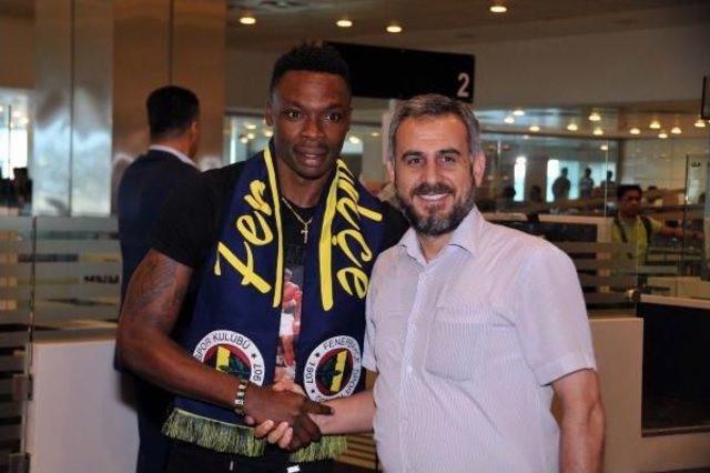 Fenerbahçe'nin Yeni Transferi Kameni İstanbul'da