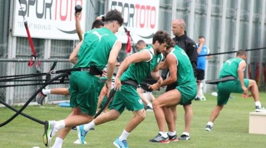Bursaspor&rsquo;Da Ilk &Ccedil;ift Kale Heyecanı