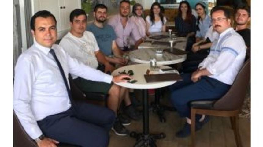 &lsquo;k&ouml;stek Değil, Destek Olmalı&rsquo;