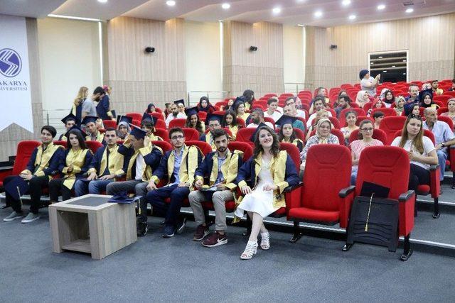 (&ouml;zel Haber) - 49 Yaşında &Uuml;niversiteden Mezun Oldu 1