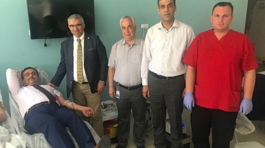 Toroslar Edaş &Ccedil;alışanlarından Kızılay&rsquo;a Kan Ve K&ouml;k H&uuml;cre Bağışı