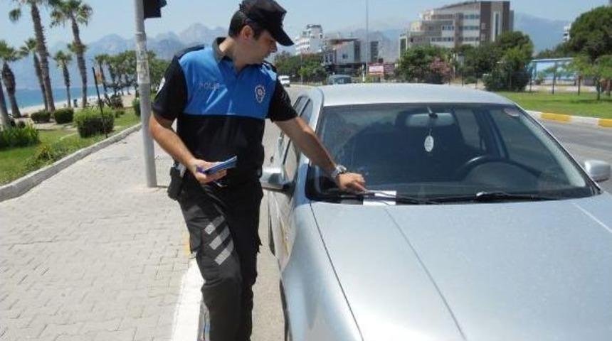 Polis 'şaka Ceza Makbuzu'yla Uyardı
