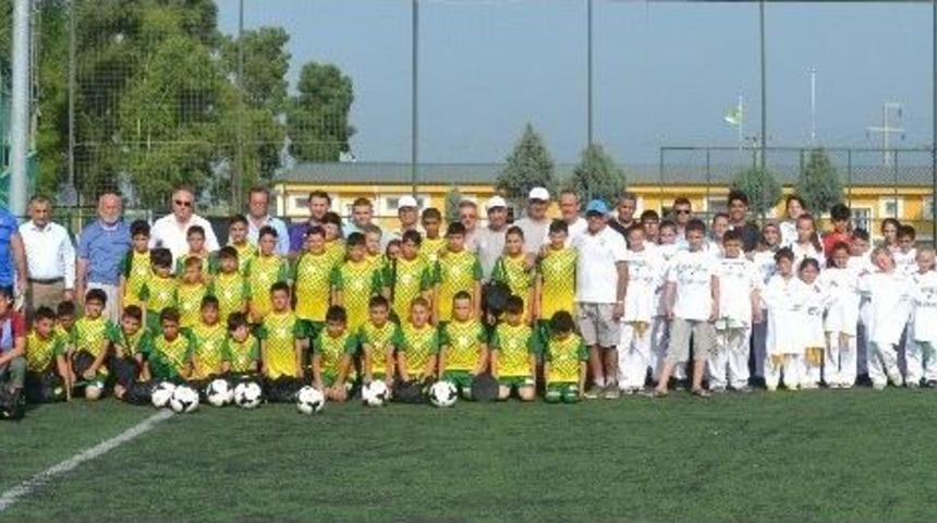 Yaz Spor Akademisi Başladı